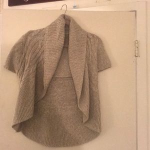 Beautiful short sleeve cardigan